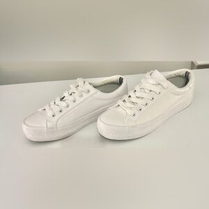 Nautica Women's Classic White Sneakers